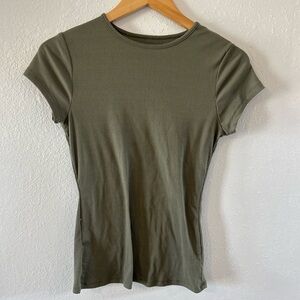 Rue 21 Green Fitted Ribbed Crew Neck Short Sleeve Tee